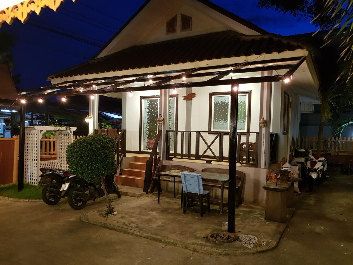 Thaihouse Larn-sziget Kültér fotó