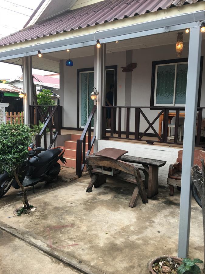 Thaihouse Larn-sziget Kültér fotó