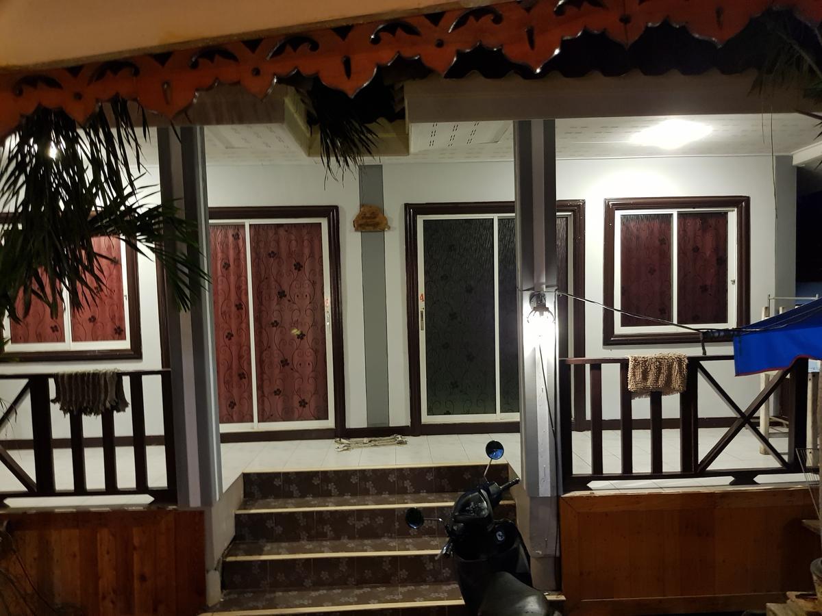 Thaihouse Larn-sziget Kültér fotó